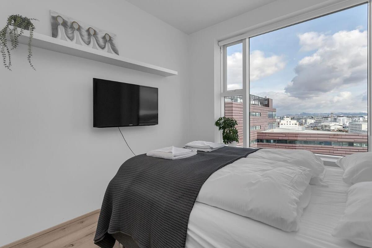 Spacious Luxury 3Br Apartment With 2 Bathrooms 1003 Рейкьявик Экстерьер фото
